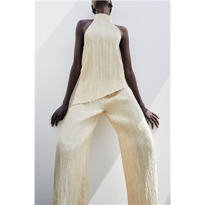 ASYMMETRIC HALTERNECK TOP