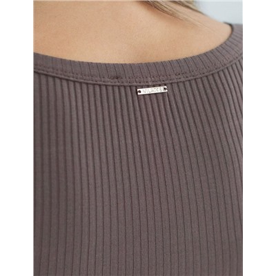 Футболка из трикотажа в широкий рубчик