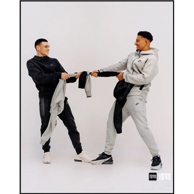 Спортивная толстовка  на замке / куртка (2 цвета) НАЙ*К