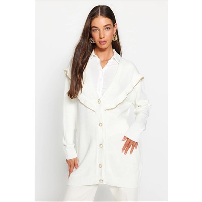 TRENDYOL MODEST Ekru Simli ve İnci Düğmeli Triko Hırka TCTAW24TH00060