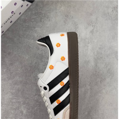 Adidas Originals Samba OG”White Embroidered Floral