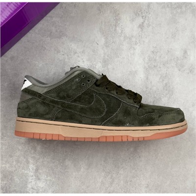 SB Dunk Low Pro