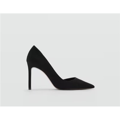 Zapato salón asimétrico