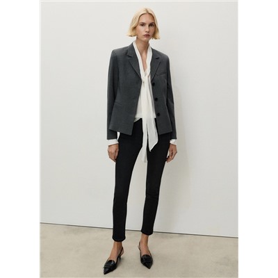 Jeans skinny tiro medio