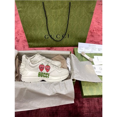 Кроссовки   качество оригинала