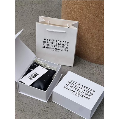 Женские утепленные кожаные перчатки  MAISO*N MARGIEL*A