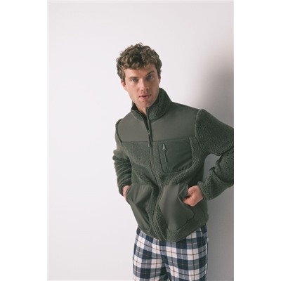 Bata corta hombre borreguito verde