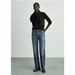 Jeans rectos tiro medio