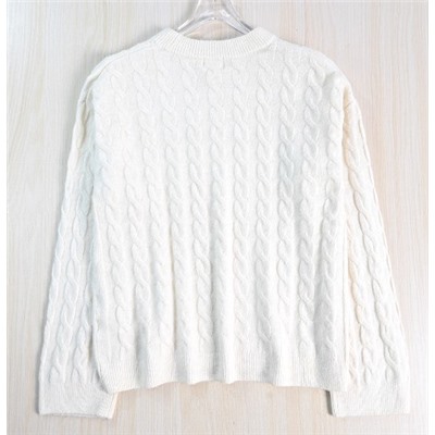 Свободный повседневный вязаный свитер