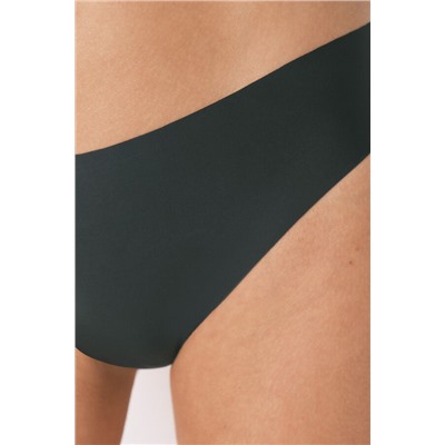 Braga clásica clean cut negro