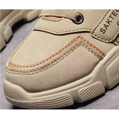 Зимние ботинки