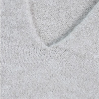 Женский вязаный свитер