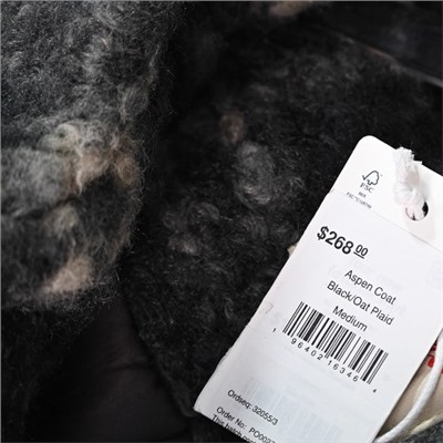 Женское однобортное приталенное пальто из искусственной шерсти в клетку