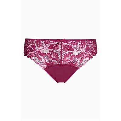 Braga clásica con encaje