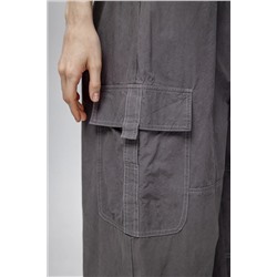 Серые брюки с резами