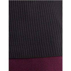 Водолазка из фактурного трикотажа в рубчик