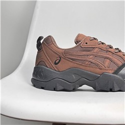 Зимние кроссовки Asic*s