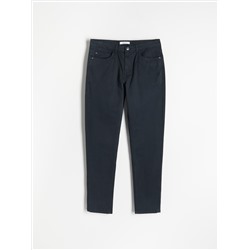 Брюки узкого кроя