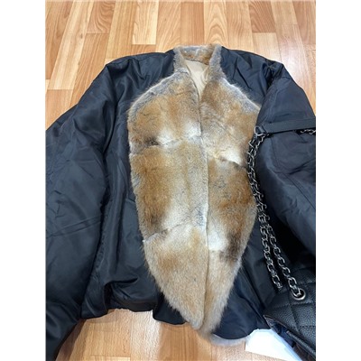 Бомба а не куртка🖤