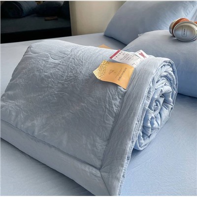 Постельное белье с одеялом