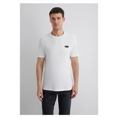 Mavi Black Baskılı Beyaz Tişört Slim Fit / Dar Kesim 0611401-70057
