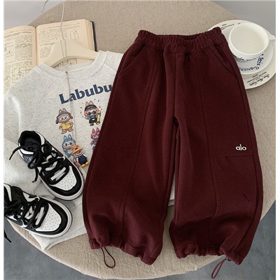 Спортивные штаны. материал: 61% хлопок 39% полиэстер