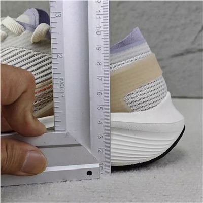 Лёгкие беговые кроссовки  ОЙШ*О