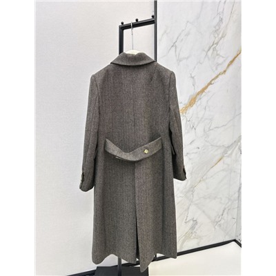 Шикарное длинное пальто высокого класса