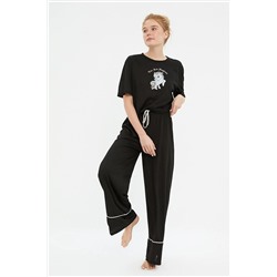 TRENDYOLMİLLA Siyah Baskılı Örme Pijama Takımı THMSS21PT0953