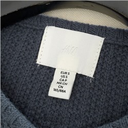 Женский кардиган с металлическими пуговицами и имитацией нагрудного кармана  Н*М