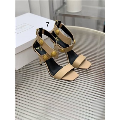 Эффектные босоножки на высоком каблуке с перекрестными ремешками и металлическими пряжками  БАЛТМЕЙ*Н