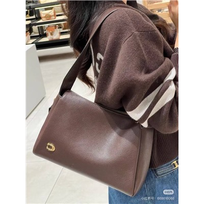 Женская сумка  Coac*h Lola