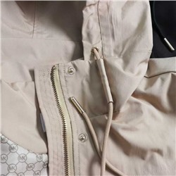 Женская куртка М КОР*С