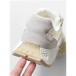 Женские повседневные кроссовки