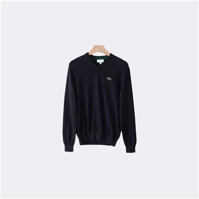 Мужской вязаный пуловер с V-образным вырезом и с небольшой вышивкой логотипа бренда ЛАКОСТ*Е