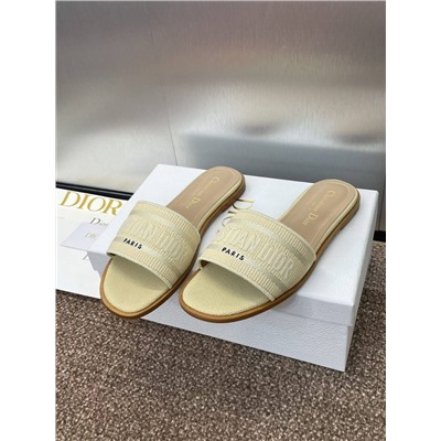 Женские шлепки на плоской подошве 4 цвета ДИО*Р