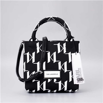 Вязаная сумка КАР*Л 😎