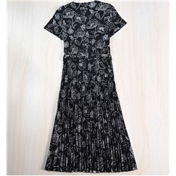 Облегающее платье с короткими рукавами