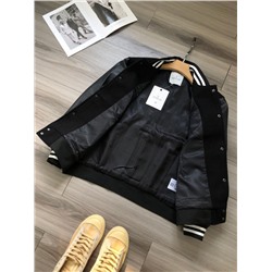 Мужская куртка с вышивкой МОНКЛЕ*Р