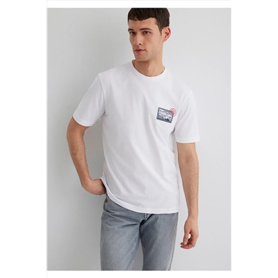 Mavi Baskılı Beyaz Tişört Regular Fit / Normal Kesim 0612998-620