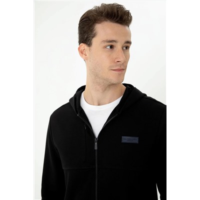 Erkek Siyah Kapüşonlu Örme Hırka