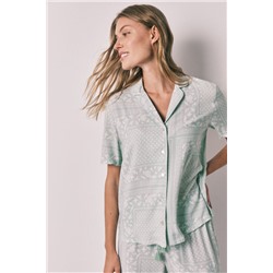 Pijama camisero largo manga corta estampado bandana verde