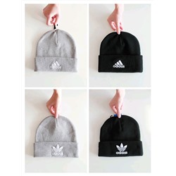 Вязаная шапка с вышивкой унисекс   Adida*s