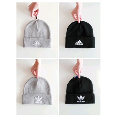Вязаная шапка с вышивкой унисекс   Adida*s