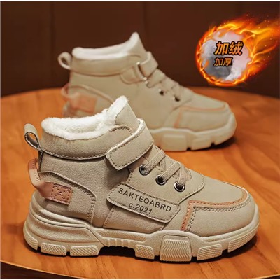 Зимние ботинки