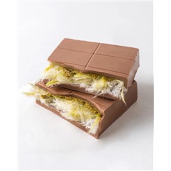 Шоколад молочный IGRIS с начинкой из фисташковой пасты и пишмание, 150г