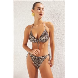 TRENDYOLMİLLA Leopar Desenli Bralette Fırfırlı Regular Bikini Takımı TBESS25BT00100