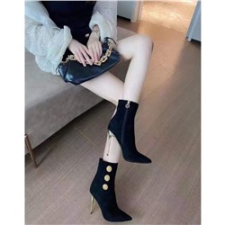 Ботильоны на шпильке с металлическими круглыми пряжками и острым носком  БАЛЬМА*Н