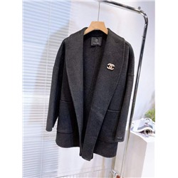 Элегантное, модное пальто💎 выполненное из редкого и элитного материала - сорт ультратонкой итальянской шерстяной ткани, выполненной на заказ.