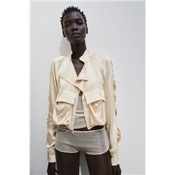 BOMBER SATINADA PLIEGUES